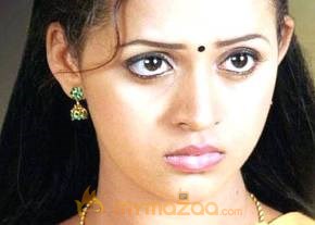 Bhavana Cute and Hot Gallery photo 28
