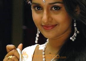 Meera Jasmine Cute Gallery photo 26