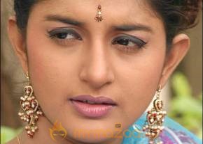 Meera Jasmine Cute Gallery photo 6