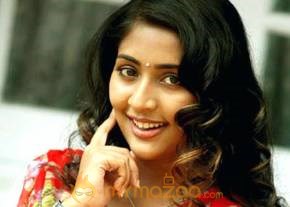 Naviya Nair Cute Photo Gallery photo 3