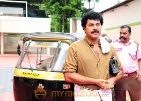 Loud Speaker Movie Stills photo 8