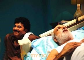 Loud Speaker Movie Stills photo 4