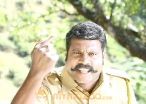 Sudharil Sudhan Movie Stills photo 12