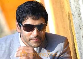 Hot Vikram Photo Gallery photo 21