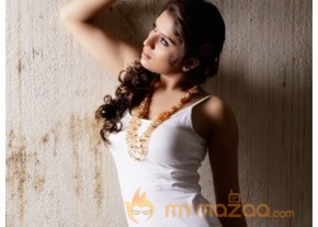 Actress Nisha Shetty Hot Stills photo 9