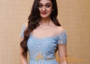 Aishwarya Arjun New Movie Photo Shoot photo 3