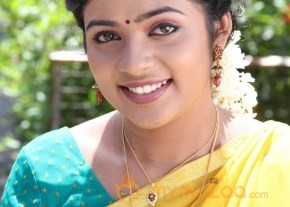 Amala Rose Tamil Heroine Hot Stills photo 8