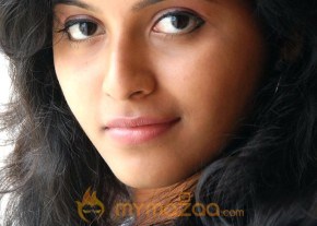 Anjali stills photo 3