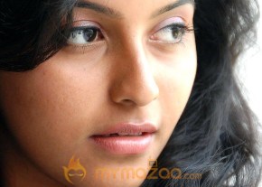 Anjali stills photo 7