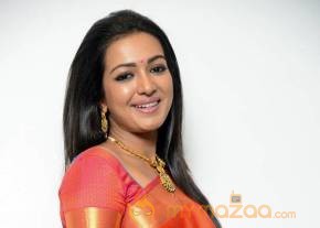 Catherine Tresa Stills photo 13