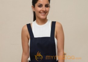 Isha Talwar Latest New Stills photo 20