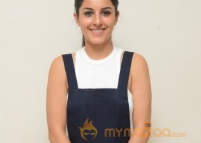 Isha Talwar Latest New Stills photo 27