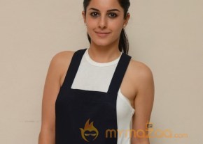 Isha Talwar Latest New Stills photo 30