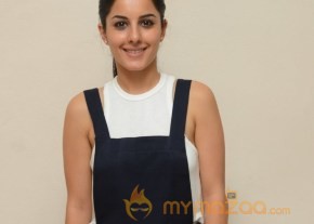 Isha Talwar Latest New Stills photo 4