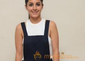 Isha Talwar Latest New Stills photo 12