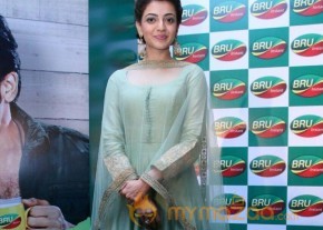 Kajal Agarwal Latest Cute Stills ! photo 4
