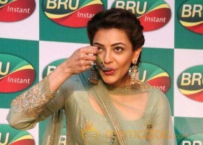 Kajal Agarwal Latest Cute Stills ! photo 13
