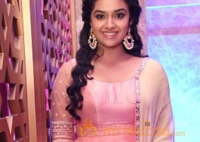 Keerthi Suresh @ Remo First Look Launch  photo 14