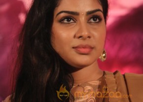 Pichaikaaran Fame Satna Titus Latest Images