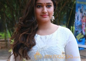 Poonam Bajwa's Muthina Kathirika Movie Still photo 6