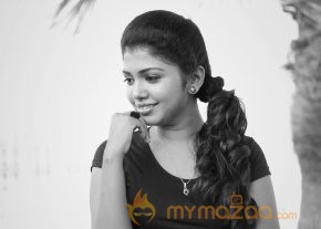Riythvika Actress Photoshoot photo 8