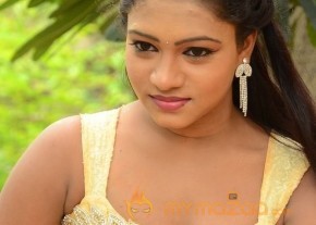 South Actress Bannisha New Stills photo 17