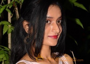 South Actress Janani New Stills photo 13