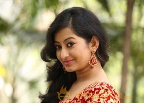 Tamil Actress Tejaswini Hot Photoshoot on Gagra photo 13