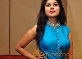 Tanaaya Tamil New Actress Latest Hot Photoshoot photo 6