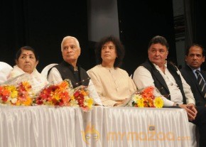 25th Master Dinanath Mangeshkar Puraskar photo 29