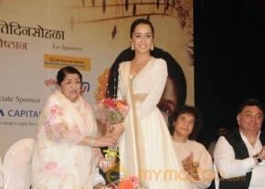 25th Master Dinanath Mangeshkar Puraskar photo 46