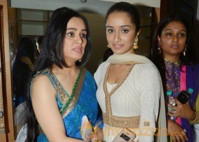 25th Master Dinanath Mangeshkar Puraskar photo 34
