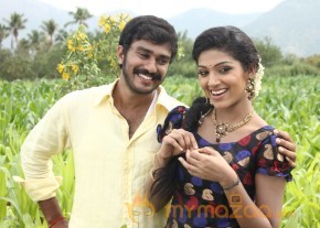 Aalamaram Movie Latest Stills photo 4