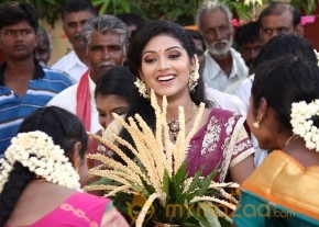 Aalamaram Movie Latest Stills