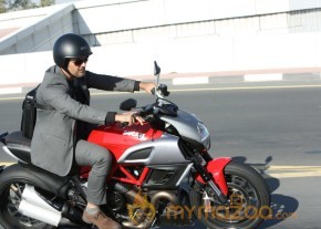 Aarambham Tamil Movie photo 2