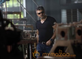 Aarambham Tamil Movie photo 7
