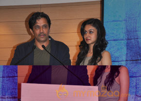 Actress Aishwarya Arjun Press Meet photo 32