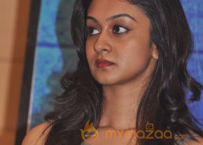 Actress Aishwarya Arjun Press Meet photo 31