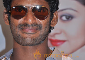 Actress Aishwarya Arjun Press Meet photo 65