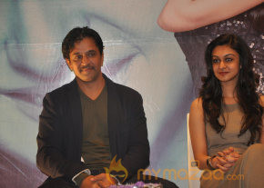 Actress Aishwarya Arjun Press Meet photo 37