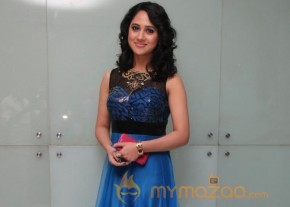 Actress Mia George Latest Photos photo 12