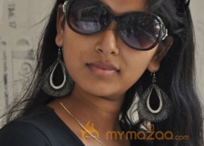 Actress Rushi new Photos in minugurulu press meet photo 12