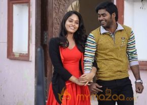 Adhu Vera Idhu Vera Movie Hot Photos photo 6