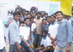 Alaiye Alaiye Movie Audio launch Stills photo 61