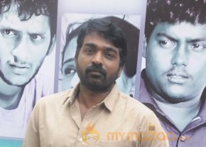 Alaiye Alaiye Movie Audio launch Stills photo 49