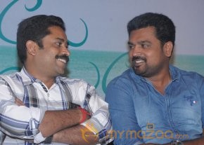 Alaiye Alaiye Movie Audio launch Stills photo 22