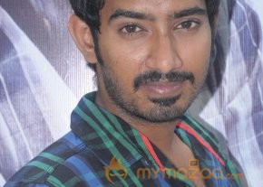 Alaiye Alaiye Movie Audio launch Stills photo 4