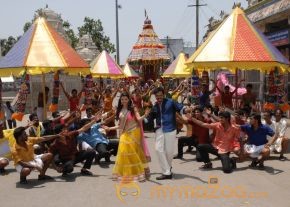 All In All Azhagu Raja Movie New Stills photo 3