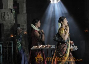Angali Pangali Tamil Movie Stills photo 8