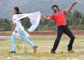 Angali Pangali Tamil Movie Stills photo 11